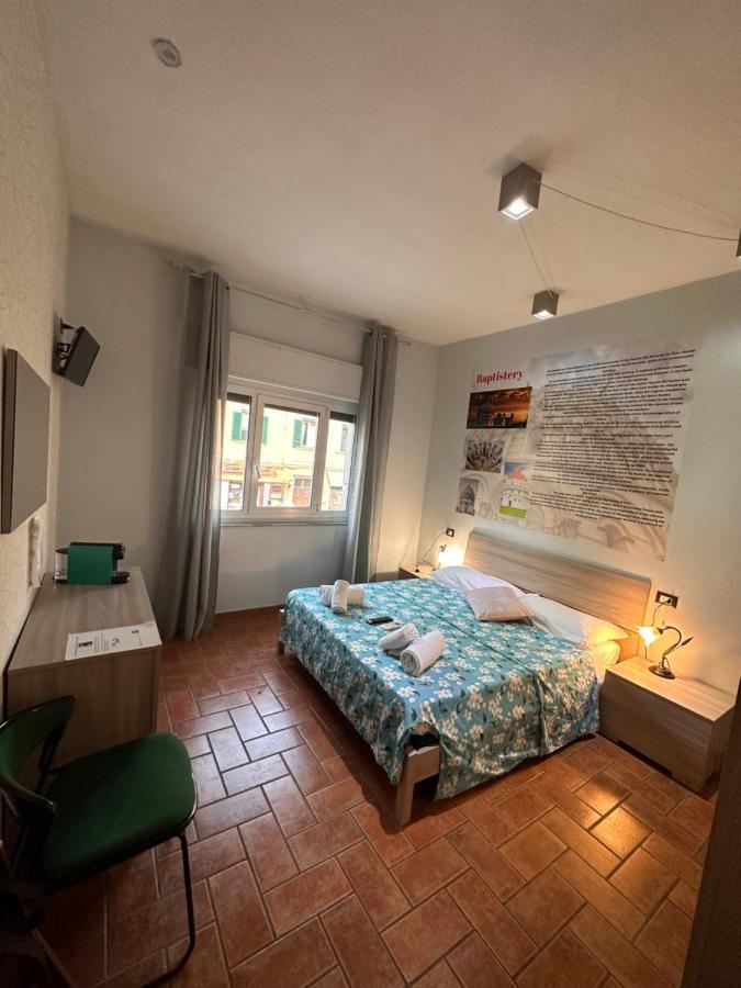 Hotel Five Keys à Pise Extérieur photo
